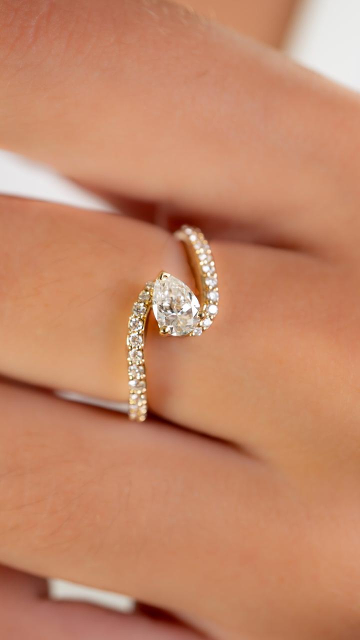 Anillo Gota