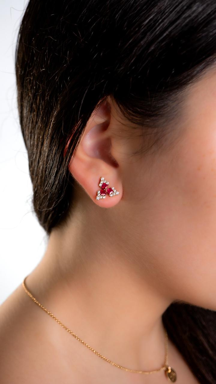 Aretes Orquídea Rubí