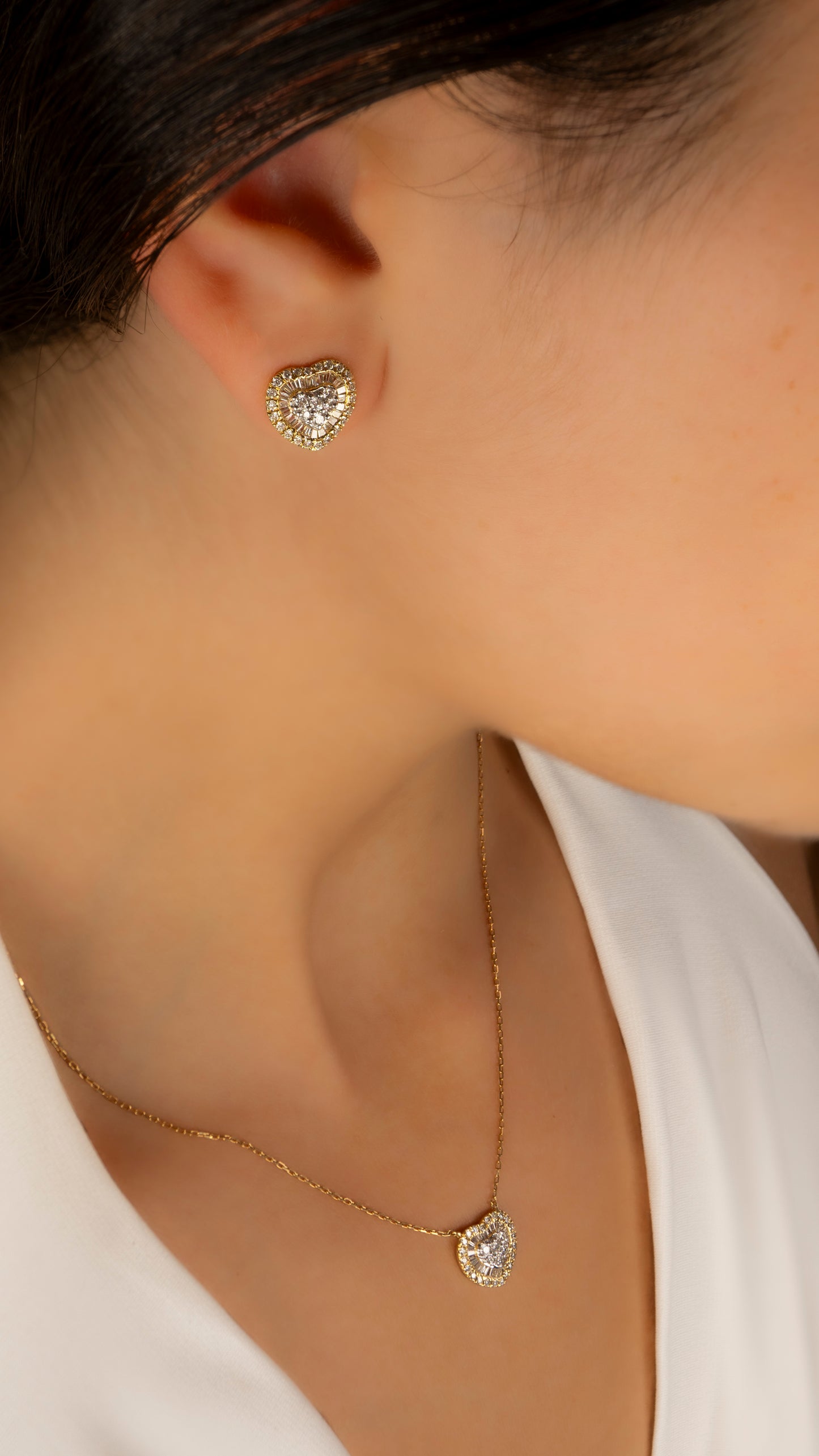 Aretes Corazón Diamantes Baguettes