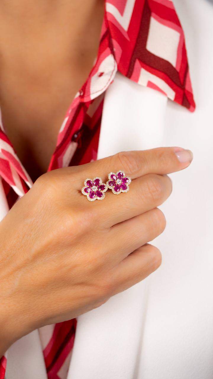 Aretes Flores de Rubíes
