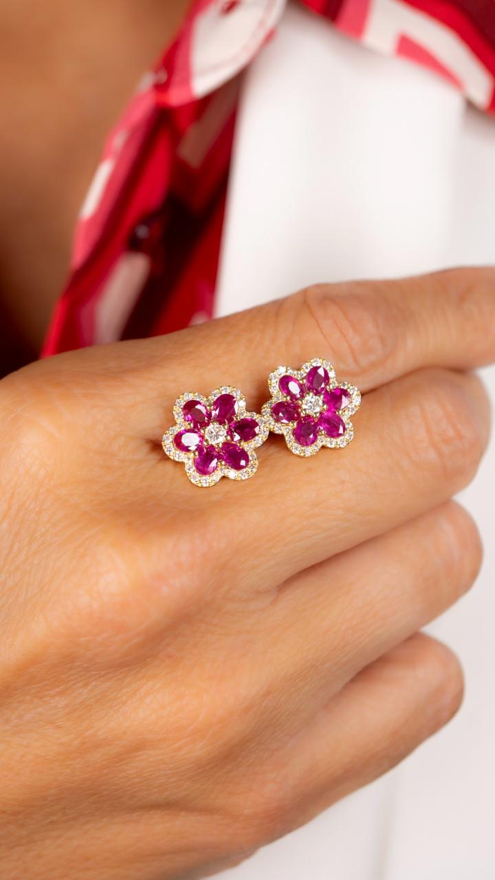 Aretes Flores de Rubíes