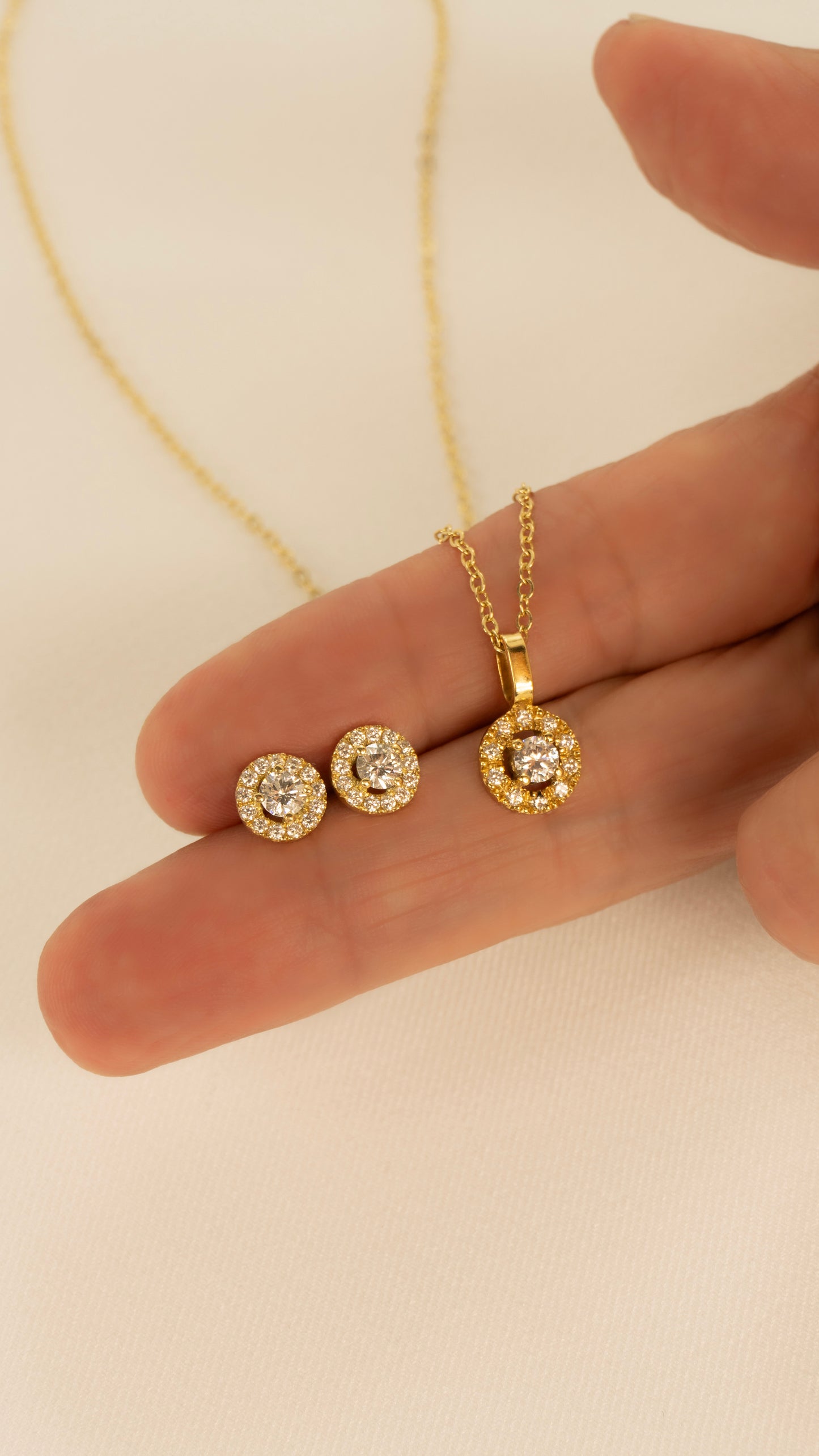 Aretes Halo de Brillantes